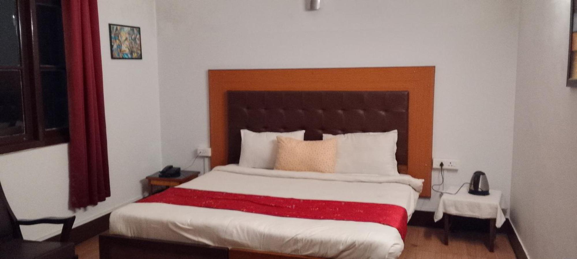 Hotel Due Pond Near Palzor Stadium Gangtok Гангток Екстериор снимка